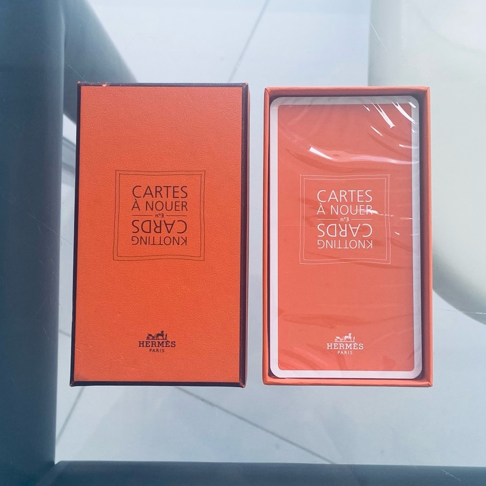 Hermes Knotting Cards/Cartes A Nouer, 4 3/4”h x 2 3/4”w, NWOT